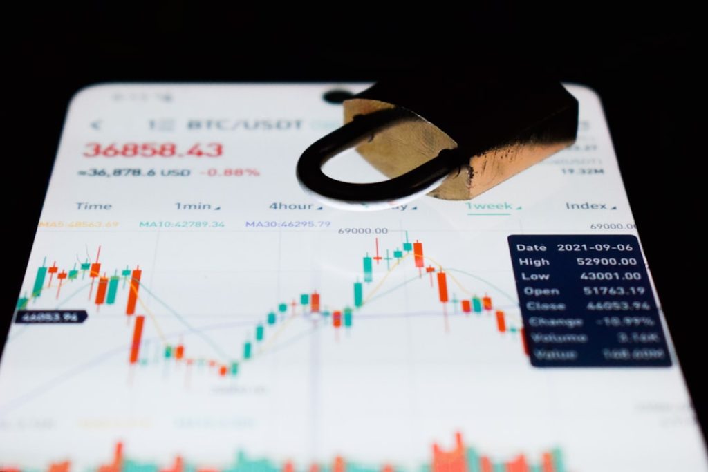 Canadian Tech Giants Queue Up for Public Markets as TSX IPO Activity Surges